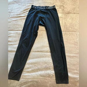 Layer 8 Qwick Dry Leggings Size Small Black Active Workout Athleisure